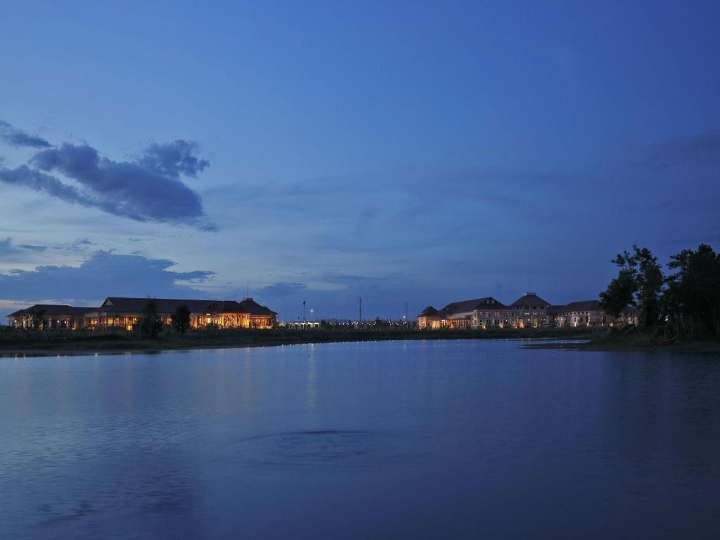 Horizon Lake View Resort Naypyidaw Zewnętrze zdjęcie