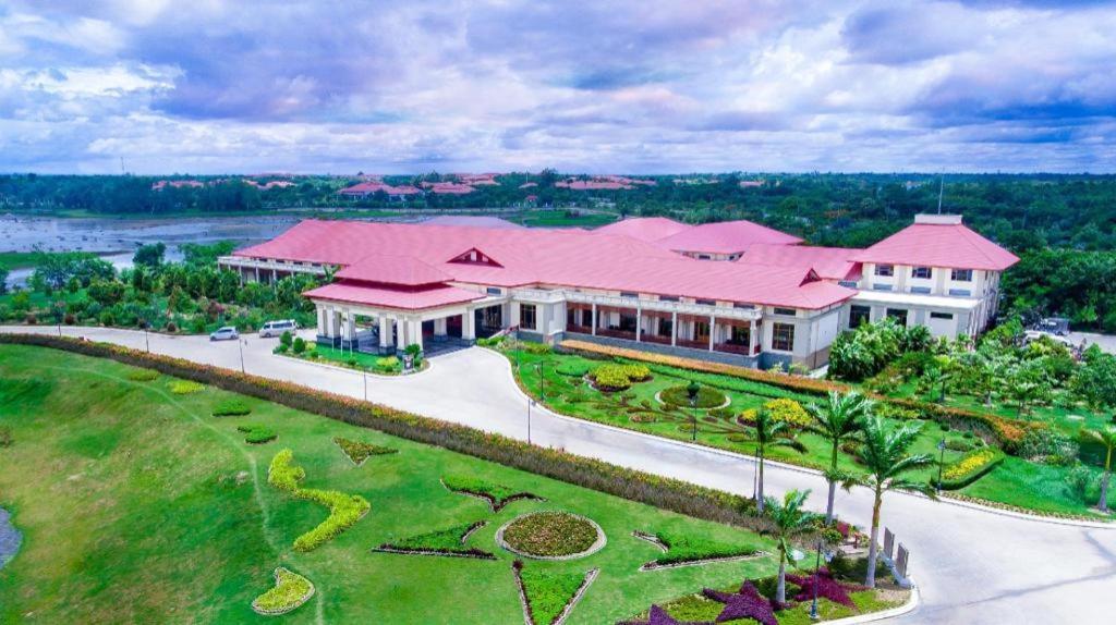 Horizon Lake View Resort Naypyidaw Zewnętrze zdjęcie