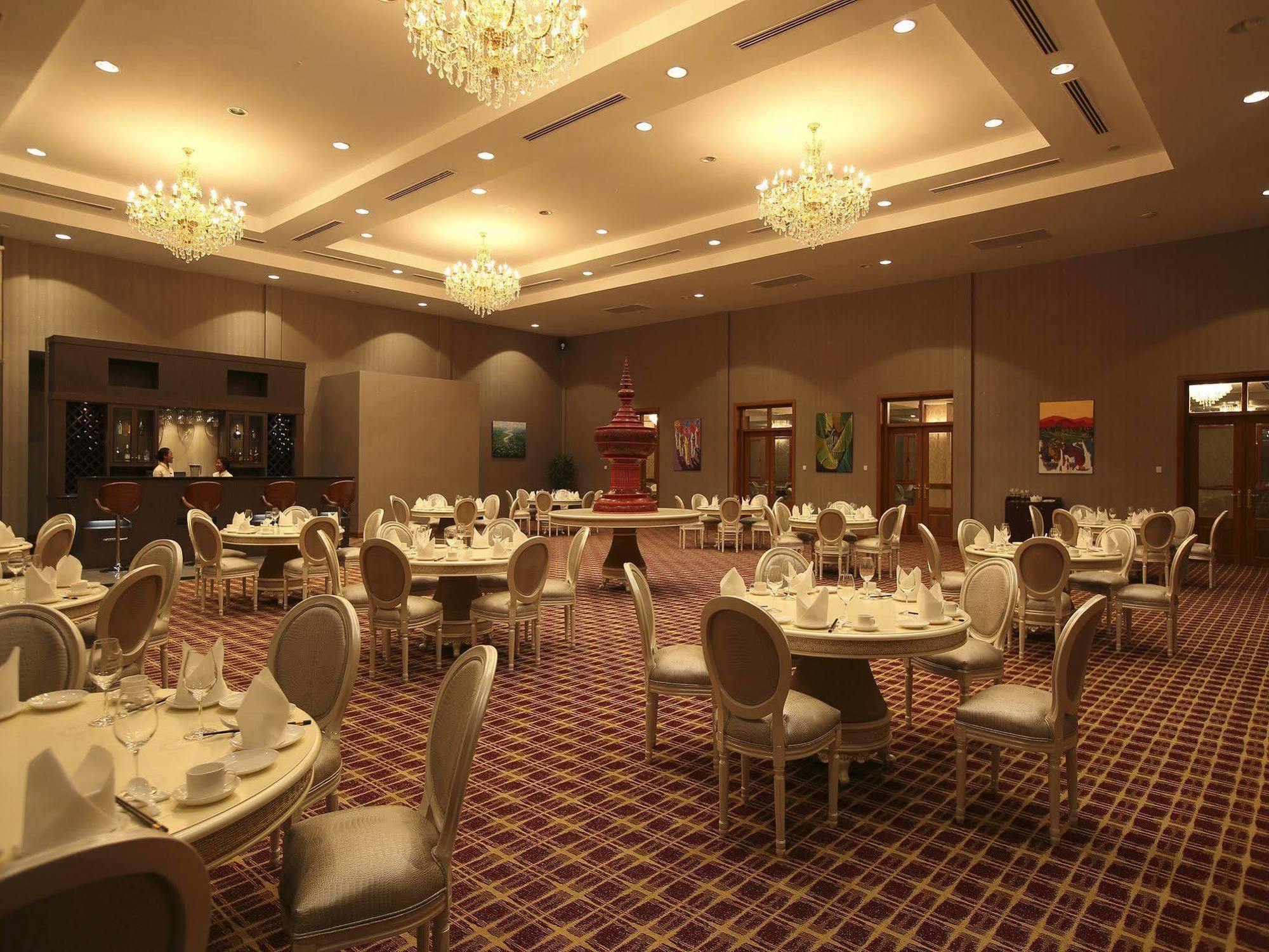 Horizon Lake View Resort Naypyidaw Zewnętrze zdjęcie